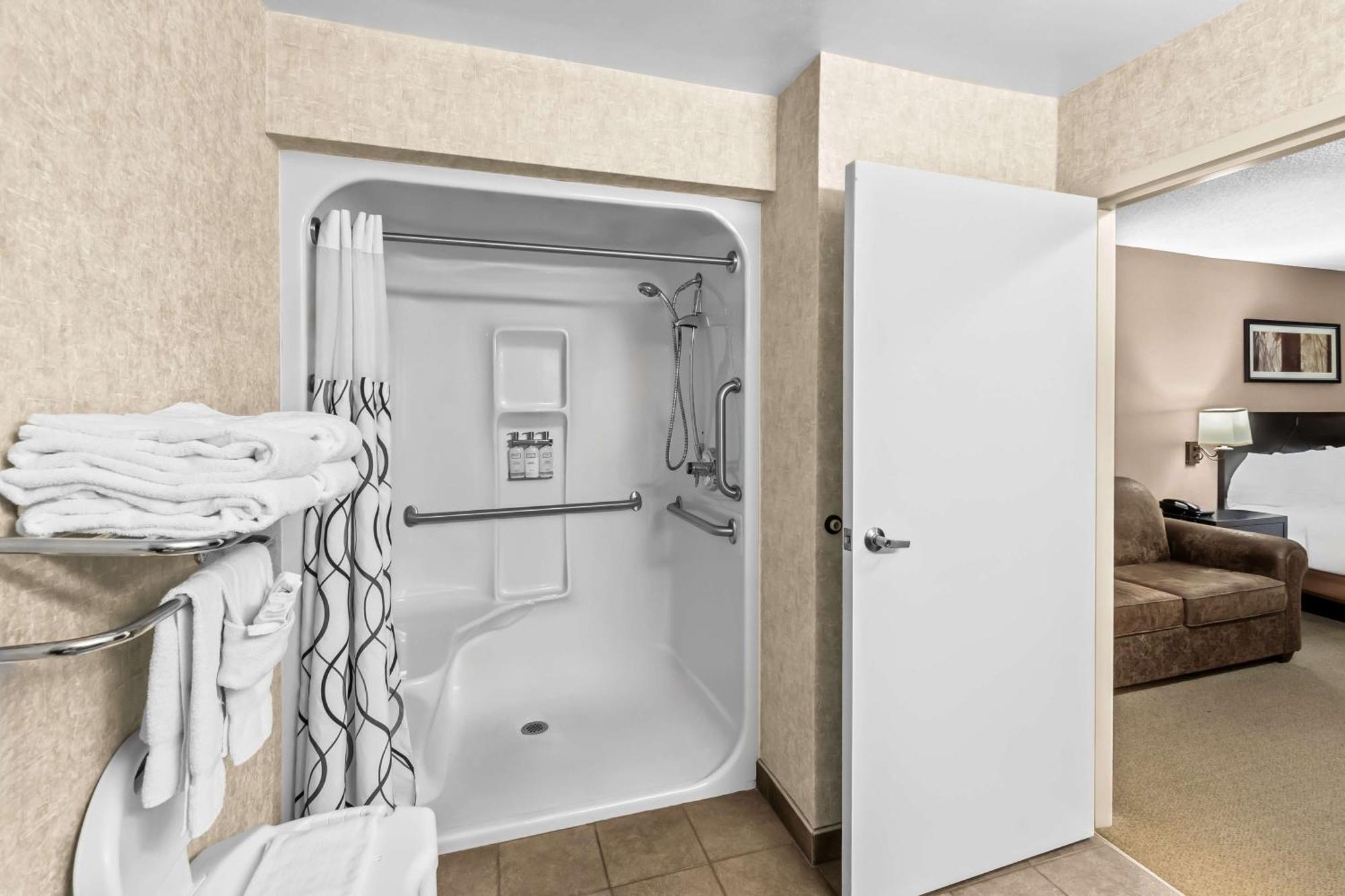 Heartland Inn & Suites, Surestay Collection By Best Western Park Rapids Екстер'єр фото
