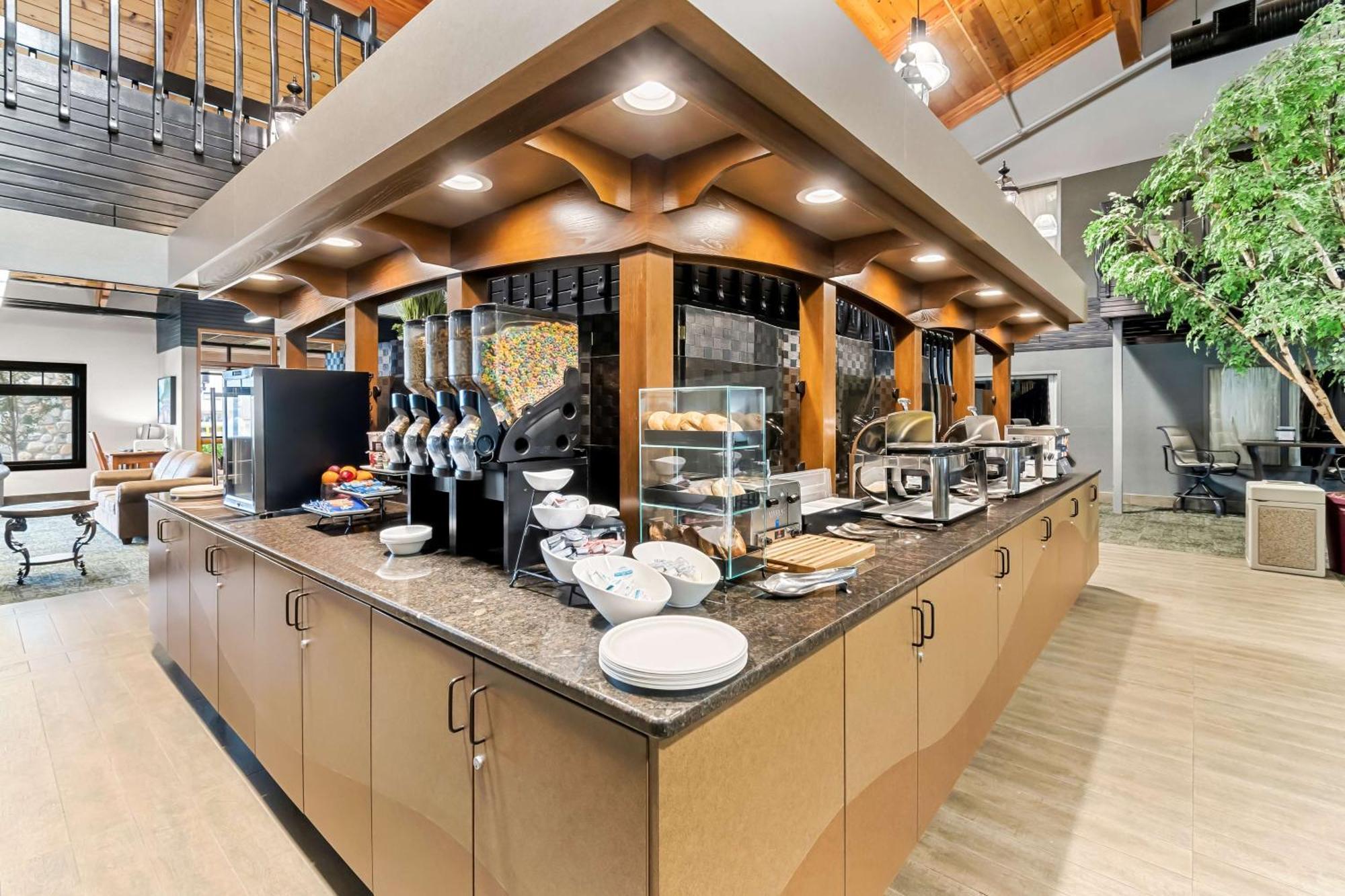 Heartland Inn & Suites, Surestay Collection By Best Western Park Rapids Екстер'єр фото
